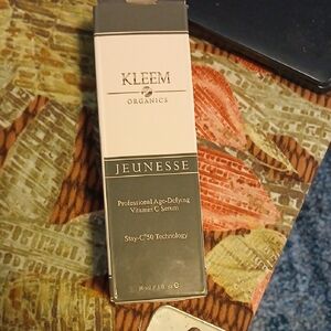 Kleem Organics Vitamin C Serum
